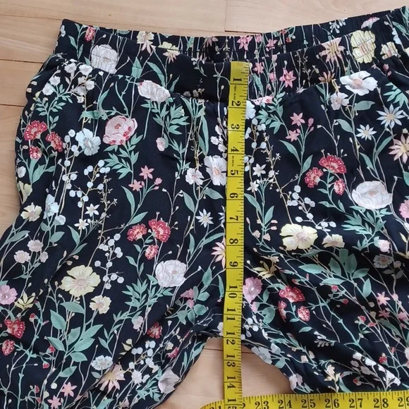 Capris flower pants - Picture 3 of 5